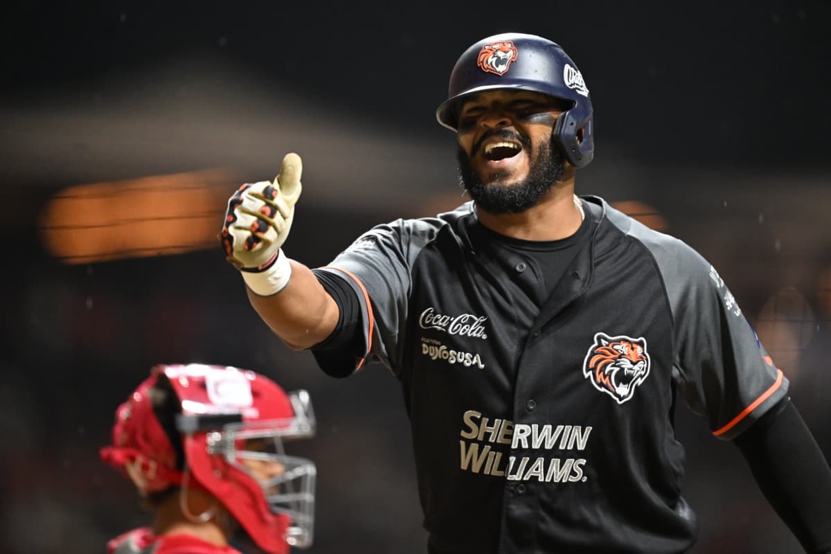 Tigres le gana a Diablos Rojos el primer juego de la serie