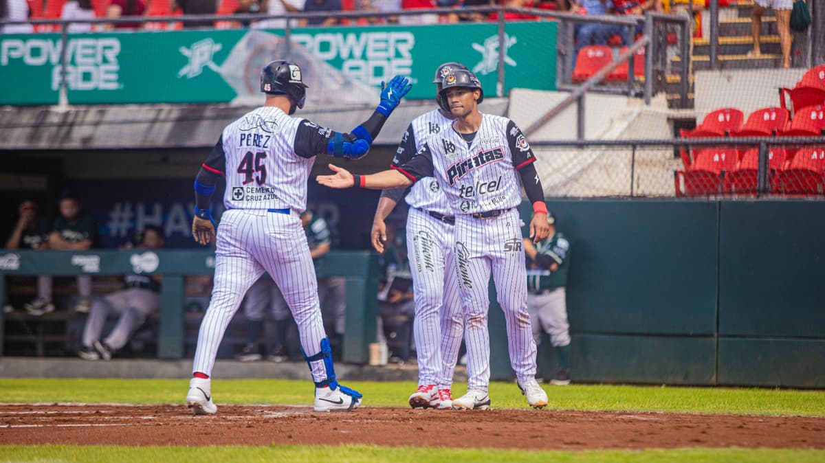 Piratas hace temblar el galeón y define serie ante Pericos